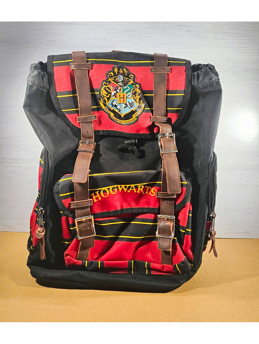 Harry Potter Hogwarts Fantasy Backpack Red/Black with Crest